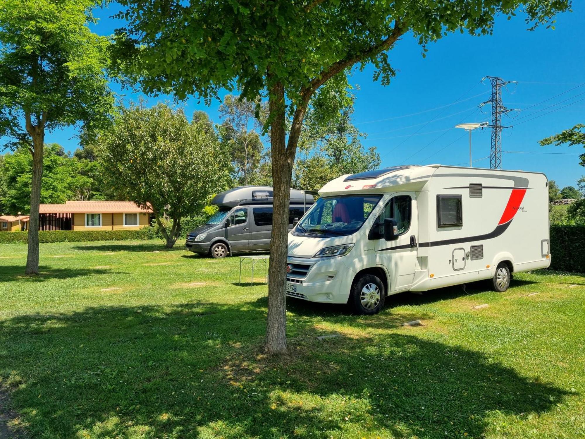 Camping L'Amuravela Cudillero Kültér fotó